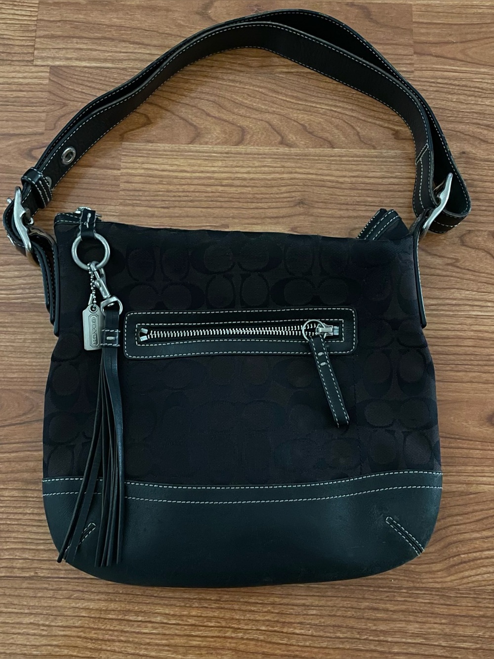 Vintage black Coach 9362 black shoulder bag